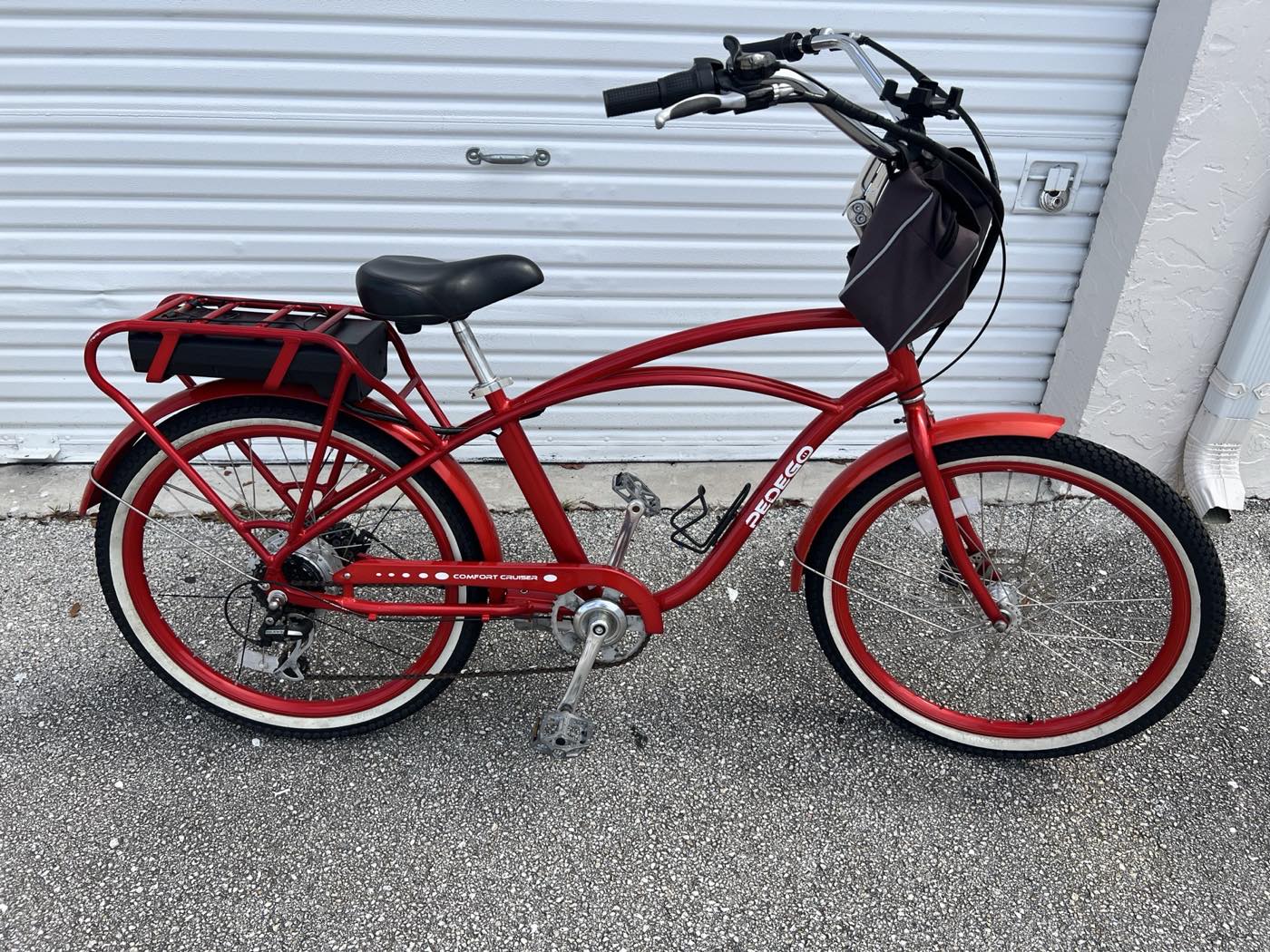 Pedego Comfort Cruiser — Red