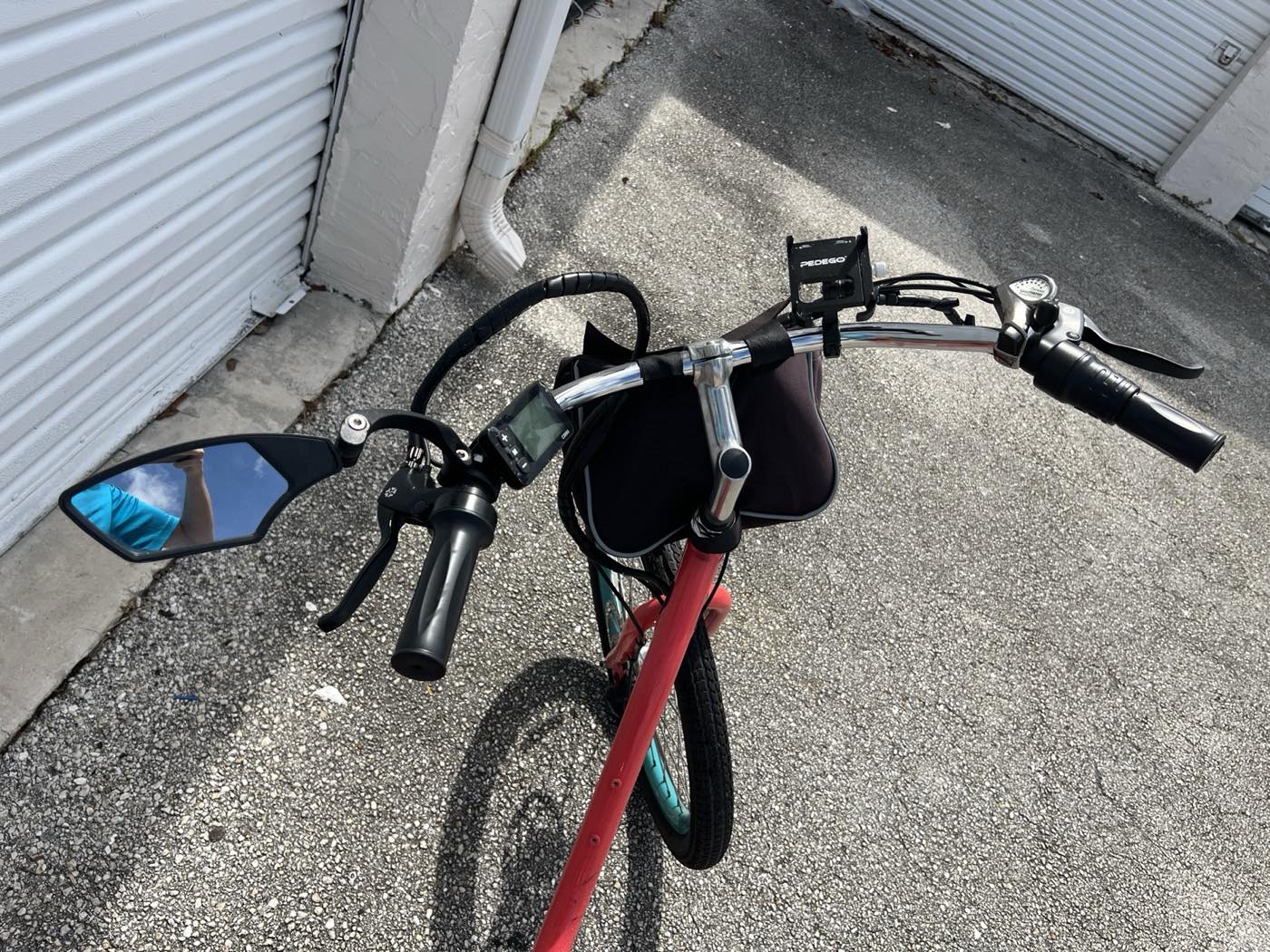 Pedego Interceptor — Blue
